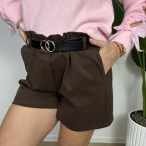 Szorty z wysokim stanem